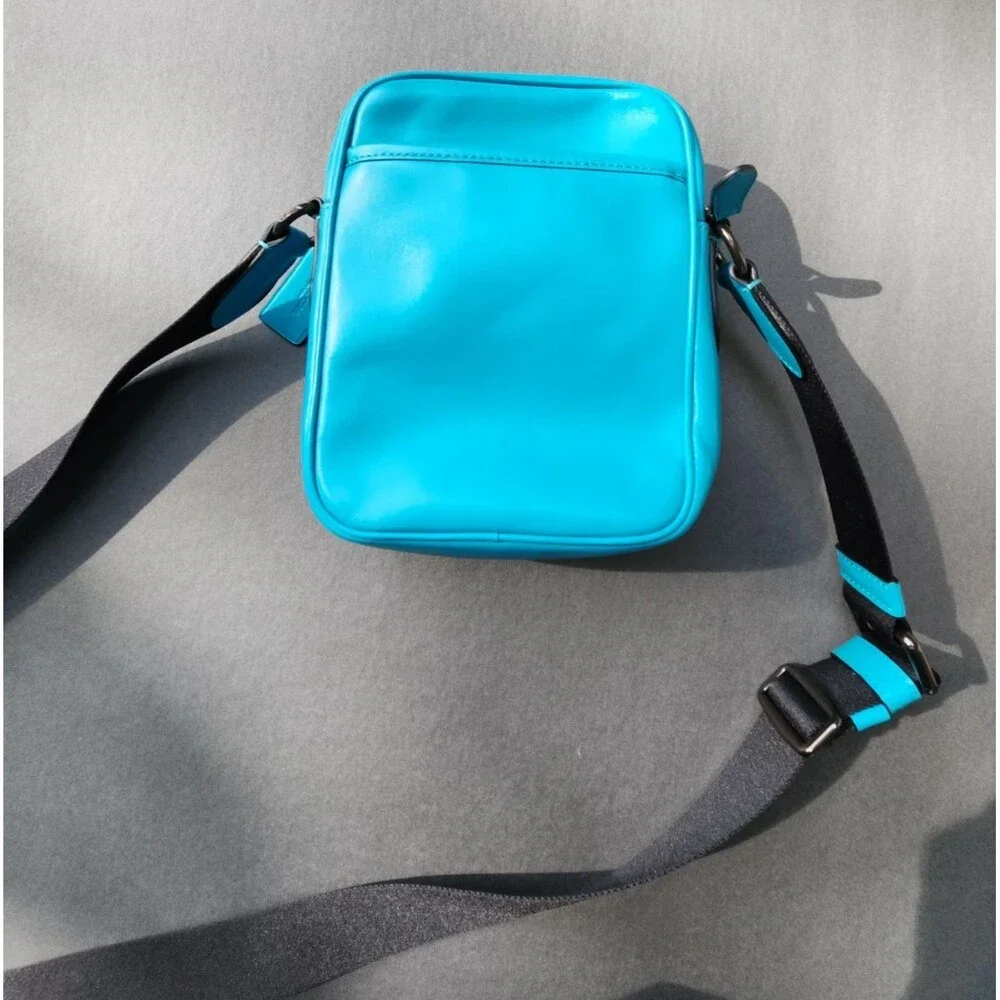 Coach Heritage Crossbody Bag Turquoise Blue Smooth Calf Leather C1269 Turnlock
